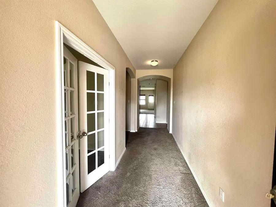 326 Sabal Loop, Laredo, TX 78045 - Image #3