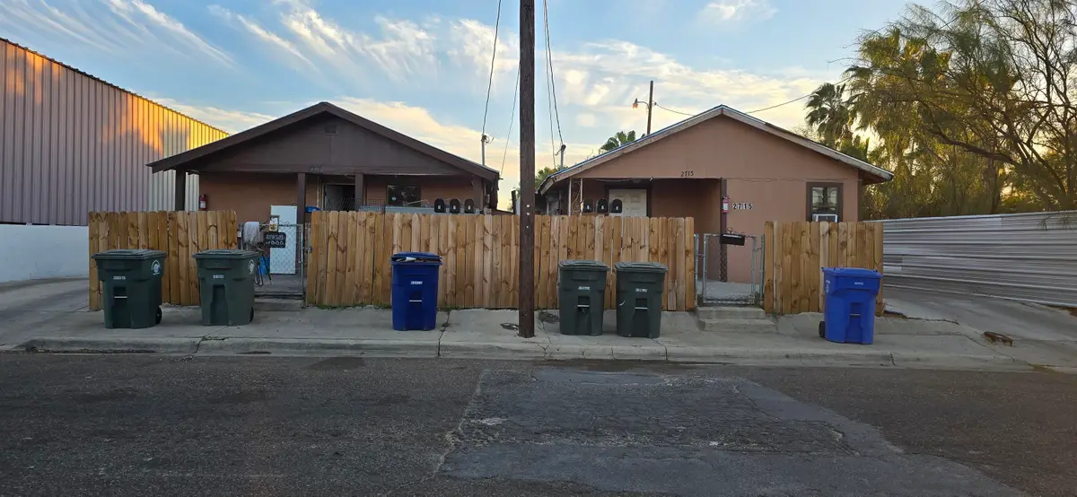 2715 & 2717 Market St, Laredo, TX 78043 - Image #1