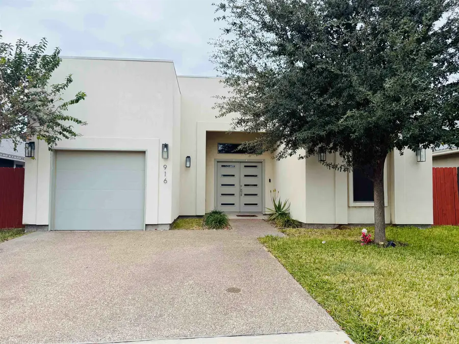 916 Solana St., Laredo, TX 78046 - Image #2