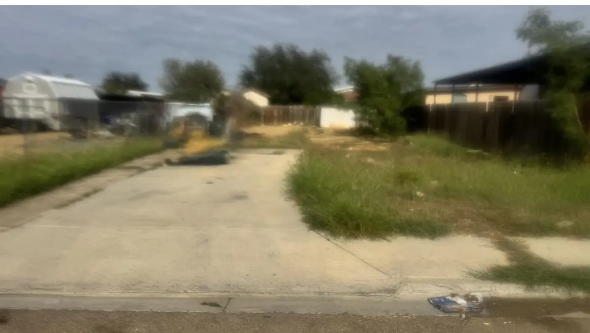 3814 Sitting Bull Ln, Laredo, TX 78043-4236 - Image #1