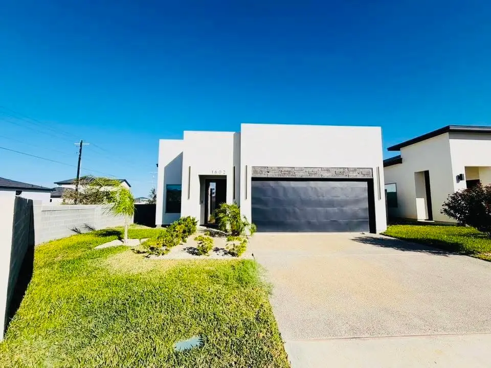 1602 Cordova Dr., Laredo, TX 78046 - Image #1