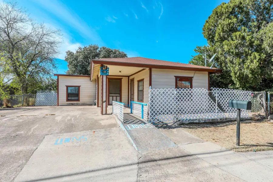 2612 Main Ave, Laredo, TX 78040 - Image #2