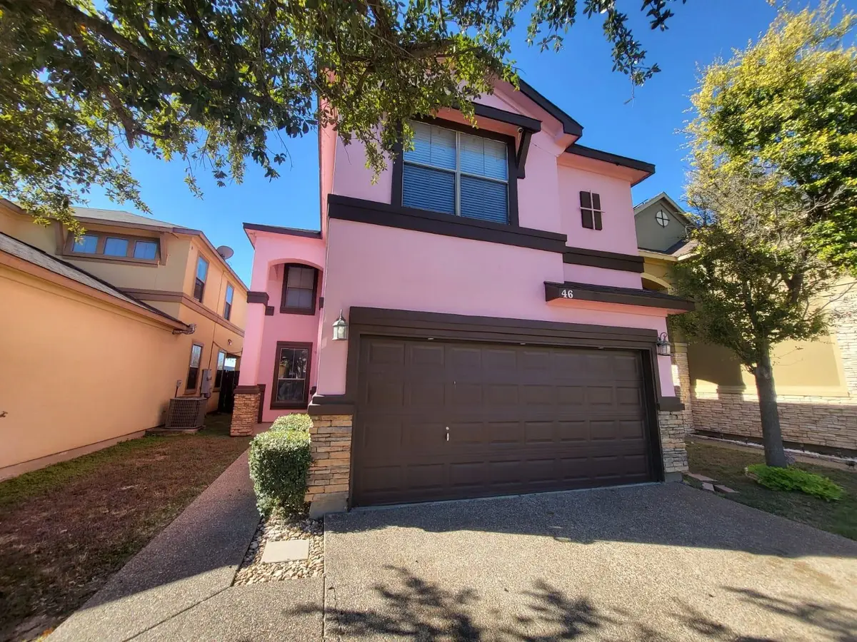 9310 Albany Dr, Laredo, TX 78045 - Image #1