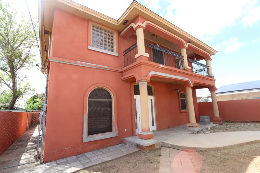 3105 Gustavus St, Laredo, TX 78043 - Image #3