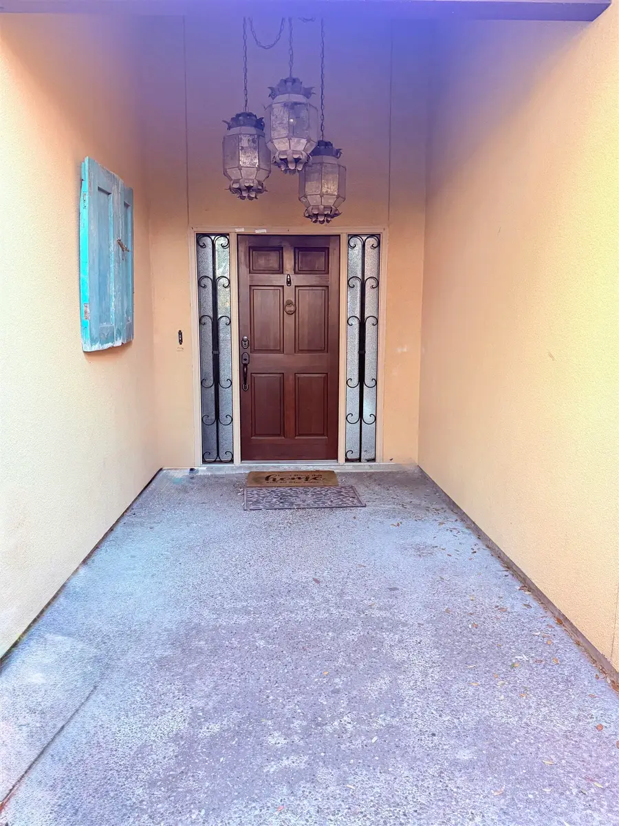 1911 Silverwood Dr, Laredo, TX 78045 - Image #3