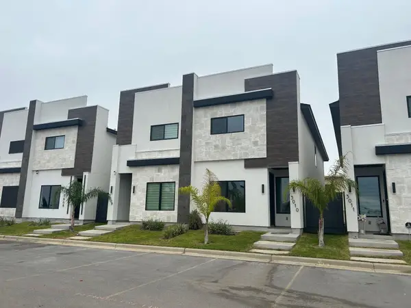 8218 Casa Verde Rd, LAREDO, TX 78045