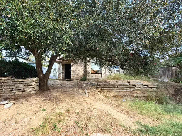 3067 St Gerard Ln, Laredo, TX 78046