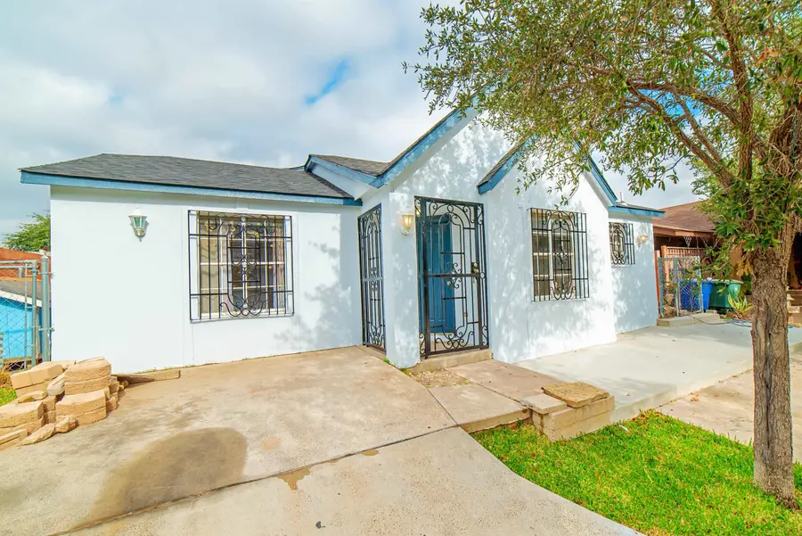 304 Rancho Viejo Dr, Laredo, TX 78045 - Image #2