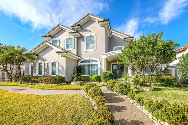 206 Elkington Lp, LAREDO, TX 78045