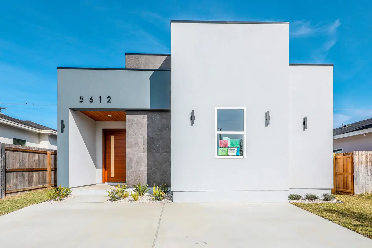 5612 Moses Lp., Laredo, TX 78046 - Image #1