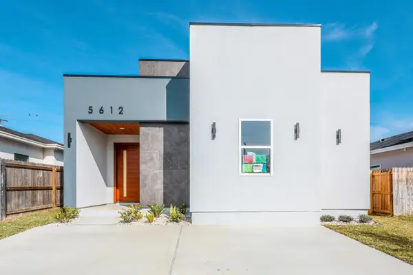 5612 Moses Lp., LAREDO, TX 78046