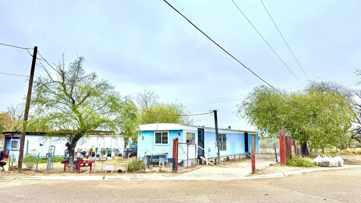 120 Masterson Rd, Laredo, TX 78046 - Image #1