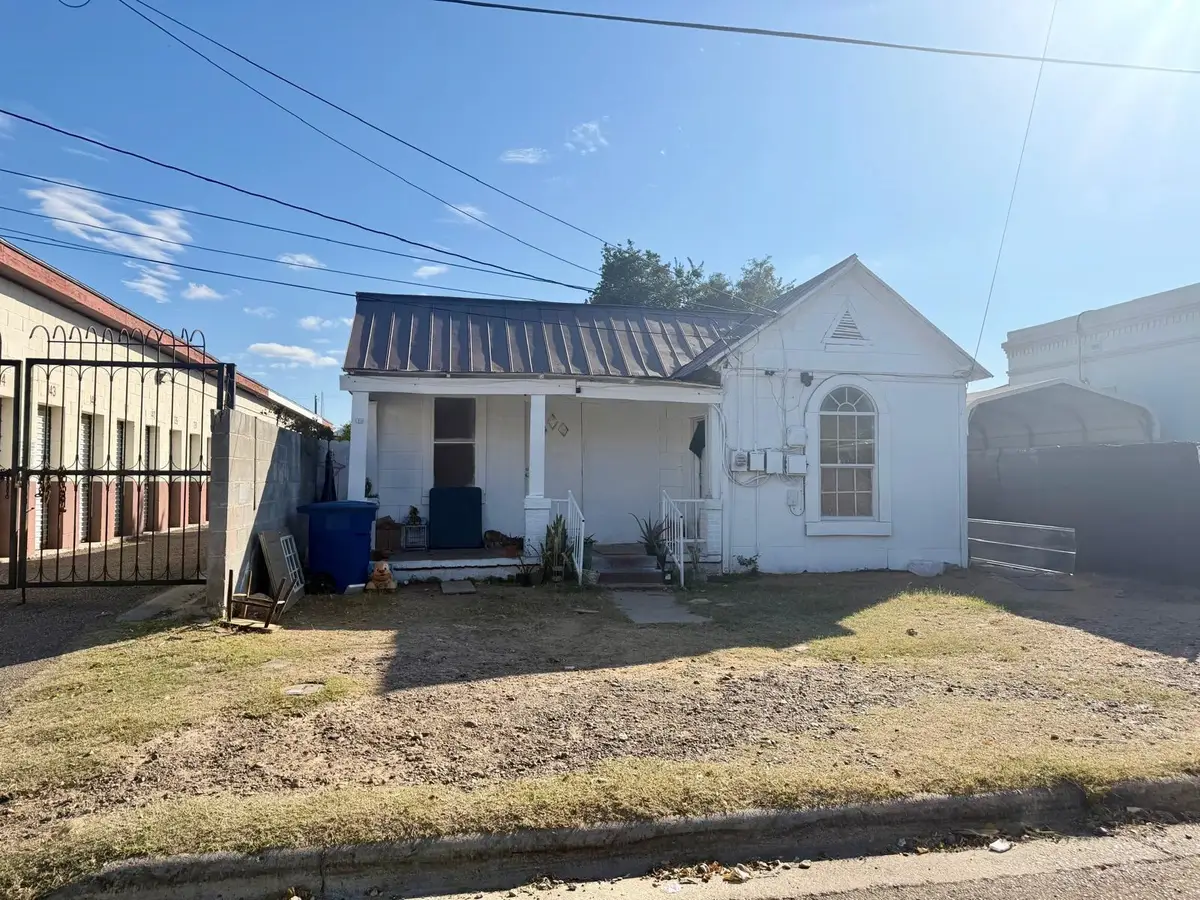 515 Rosario St, Laredo, TX 78040 - Image #1