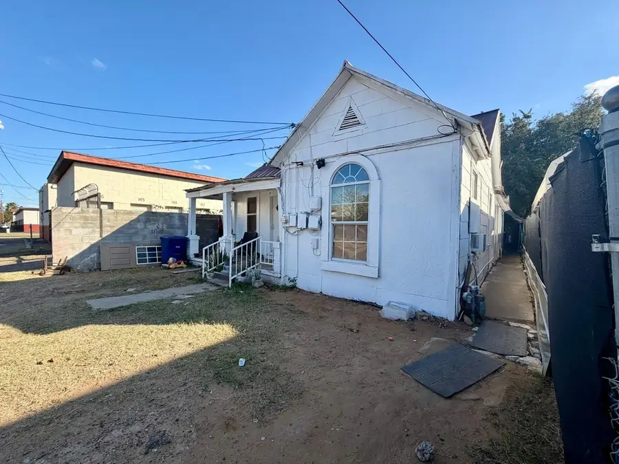 515 Rosario St, Laredo, TX 78040 - Image #2