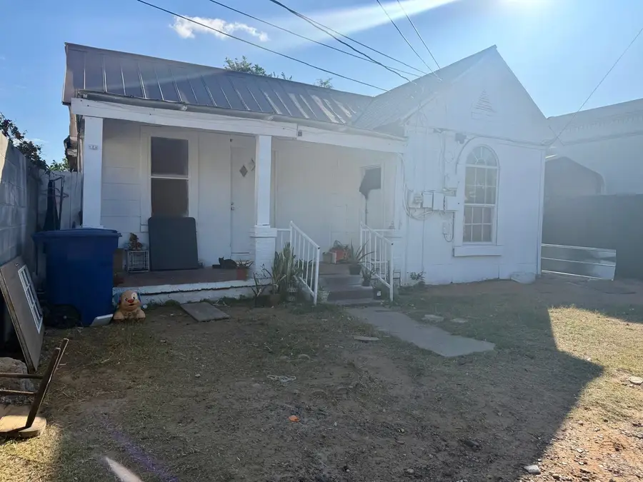515 Rosario St, Laredo, TX 78040 - Image #3