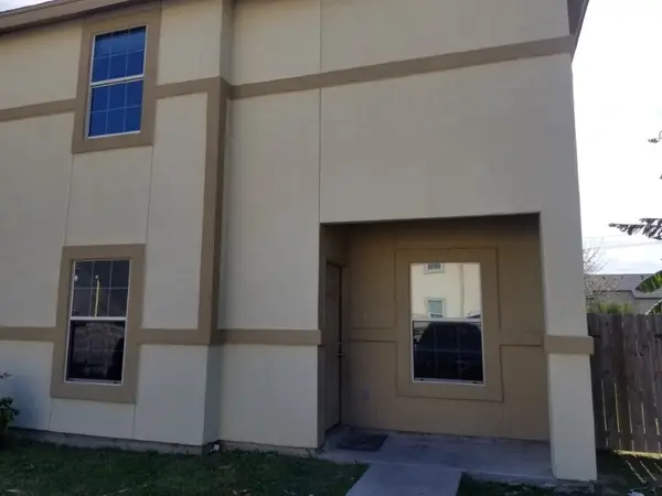 1014 Ranchway Dr, LAREDO, TX 78045