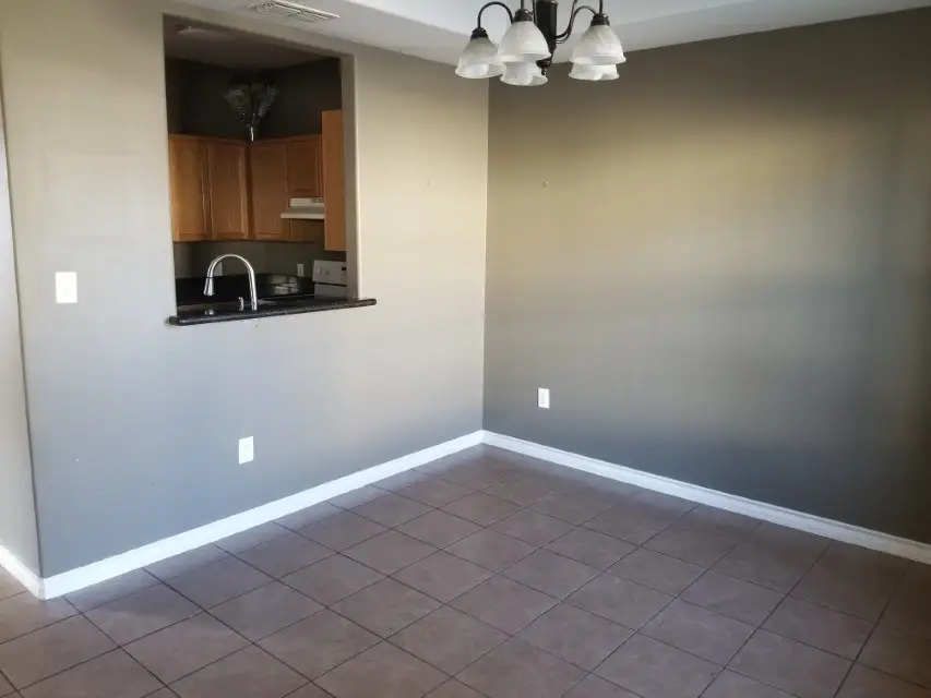 1014 Ranchway Dr, Laredo, TX 78045 - Image #3