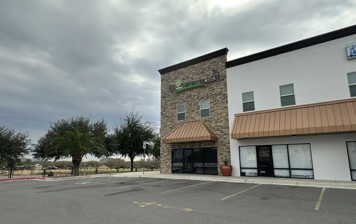 8218 Casa Verde Rd, Laredo, TX 78041 - Image #1
