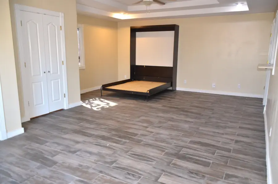 308 E Olive St, Laredo, TX 78041 - Image #3