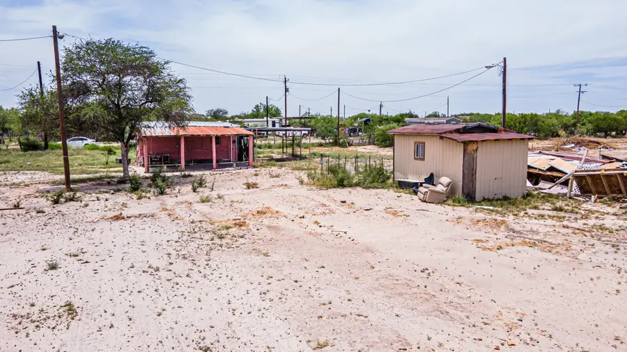 309 Main St, Laredo, TX 78043 - #2