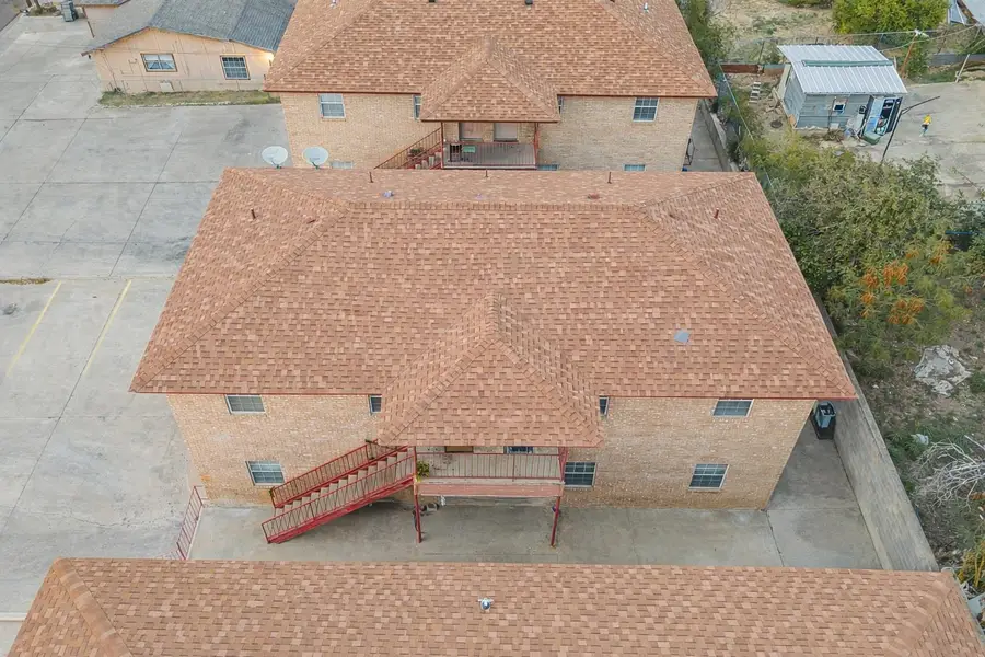 2603 Springfield Ave, Laredo, TX 78040 - #2