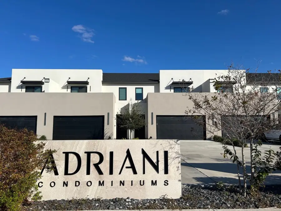 6317 Krone Ln, Laredo, TX 78041 - #2