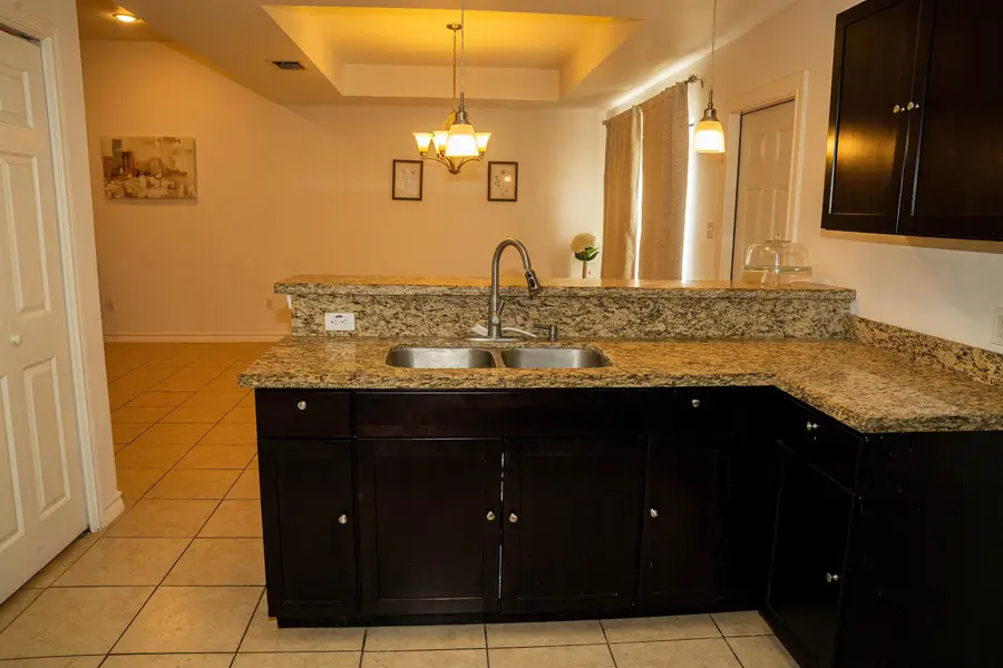 1507 Riddle Dr, Laredo, TX 78046-8892 - #3