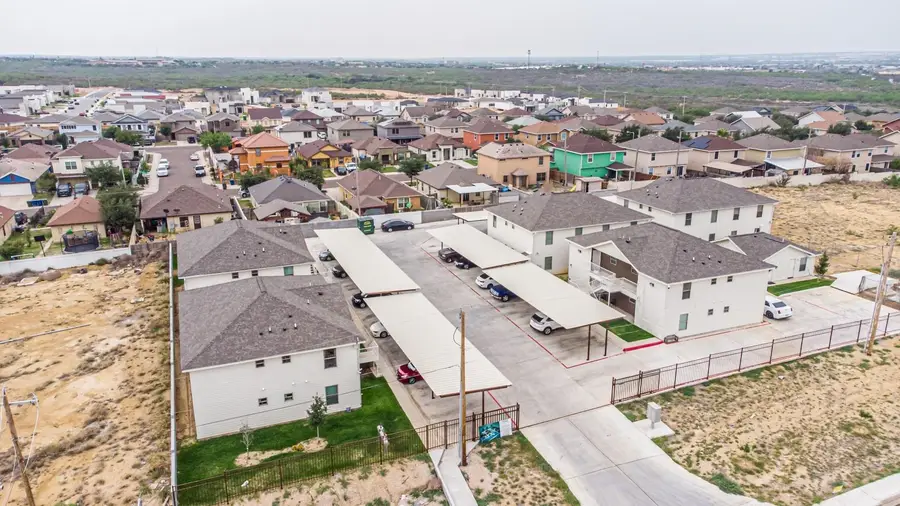 2601 Lomas Del Sur, Laredo, TX 78046 - #2