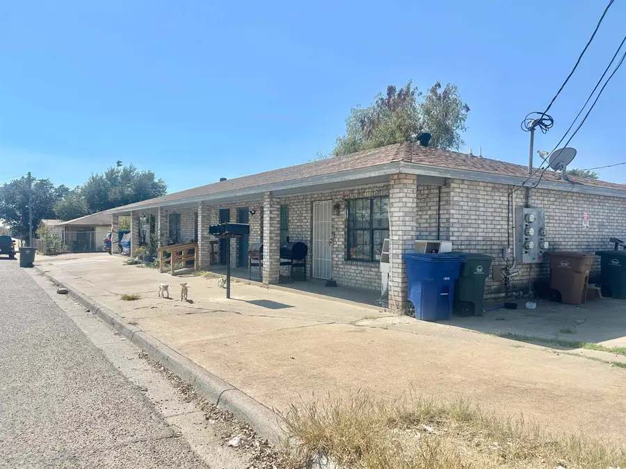 1219 Willow St, Laredo, TX 78040 - #2