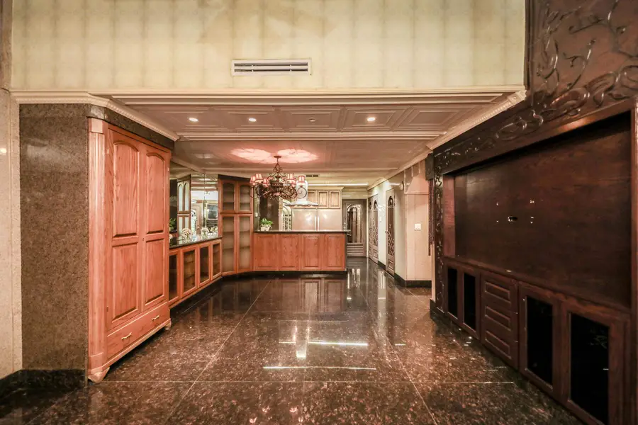 5500 McPherson Rd, Laredo, TX 78041 - Image #2