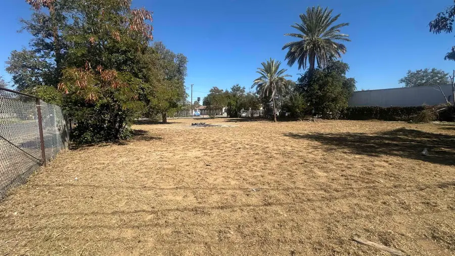 801 Market St, Laredo, TX 78040 - Image #2