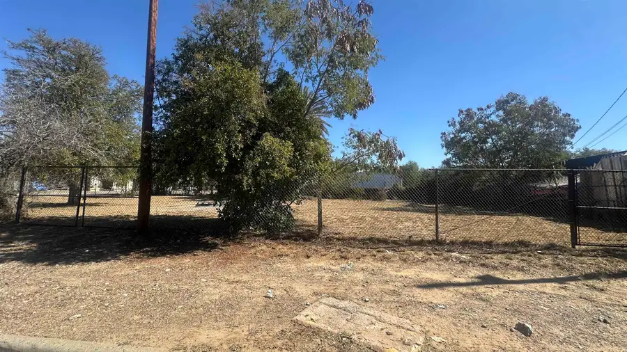 801 Market St, Laredo, TX 78040 - Image #3