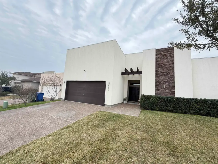 6016 Vero Dr., Laredo, TX 78041 - #2