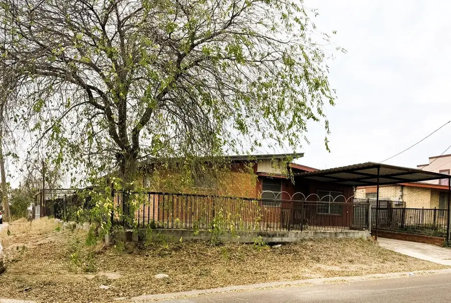 2119 Chacon St, Laredo, TX 78043 - #3