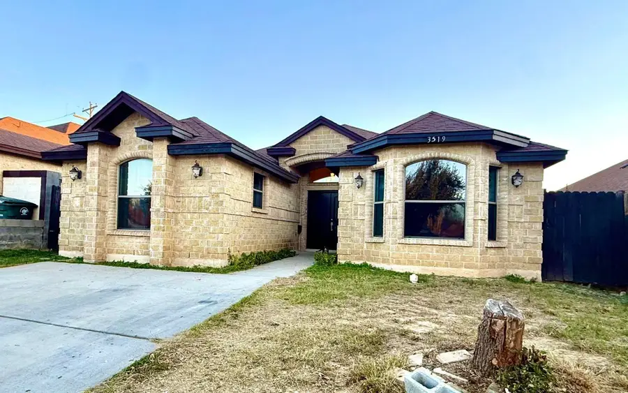 3519 Aguanieve Dr., Laredo, TX 78046 - #3