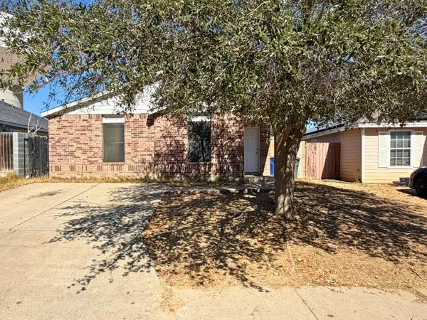 4435 Exodus Dr, Laredo, TX 78046