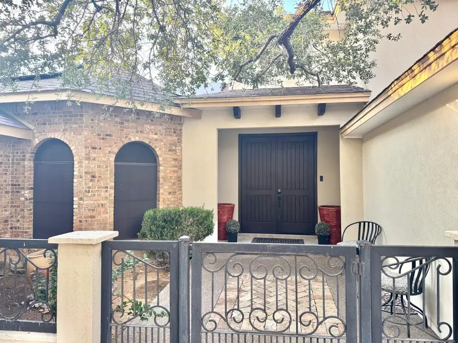 1510 Demaret Ct, Laredo, TX 78045 - #2