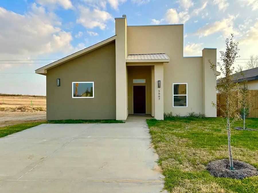 5007 Carambola Ln., Laredo, TX 78046 - #2