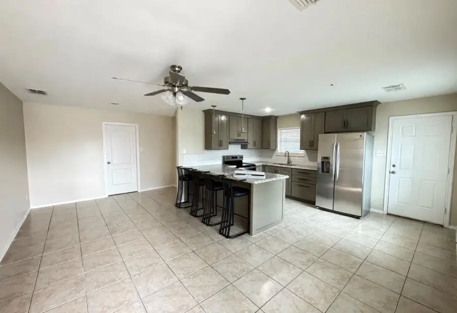 4324 Exodus Dr, Laredo, TX 78046 - #3