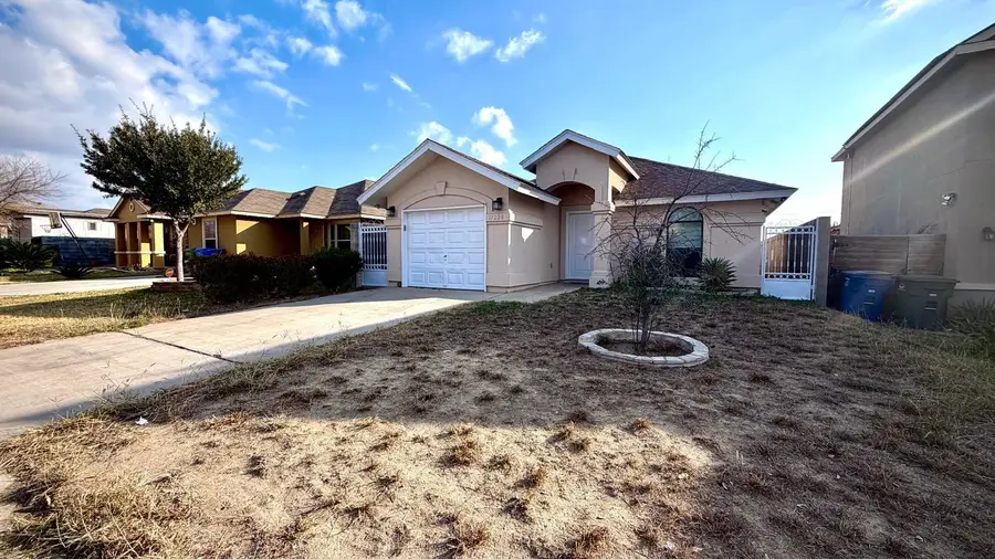 17228 Running Doe St, Laredo, TX 78045 - #3