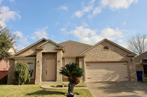 10105 Caballo Dr, Laredo, TX 78045