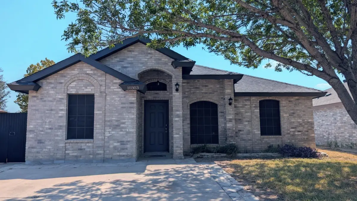 10303 Dasher Dr, Laredo, TX 78045 - #1