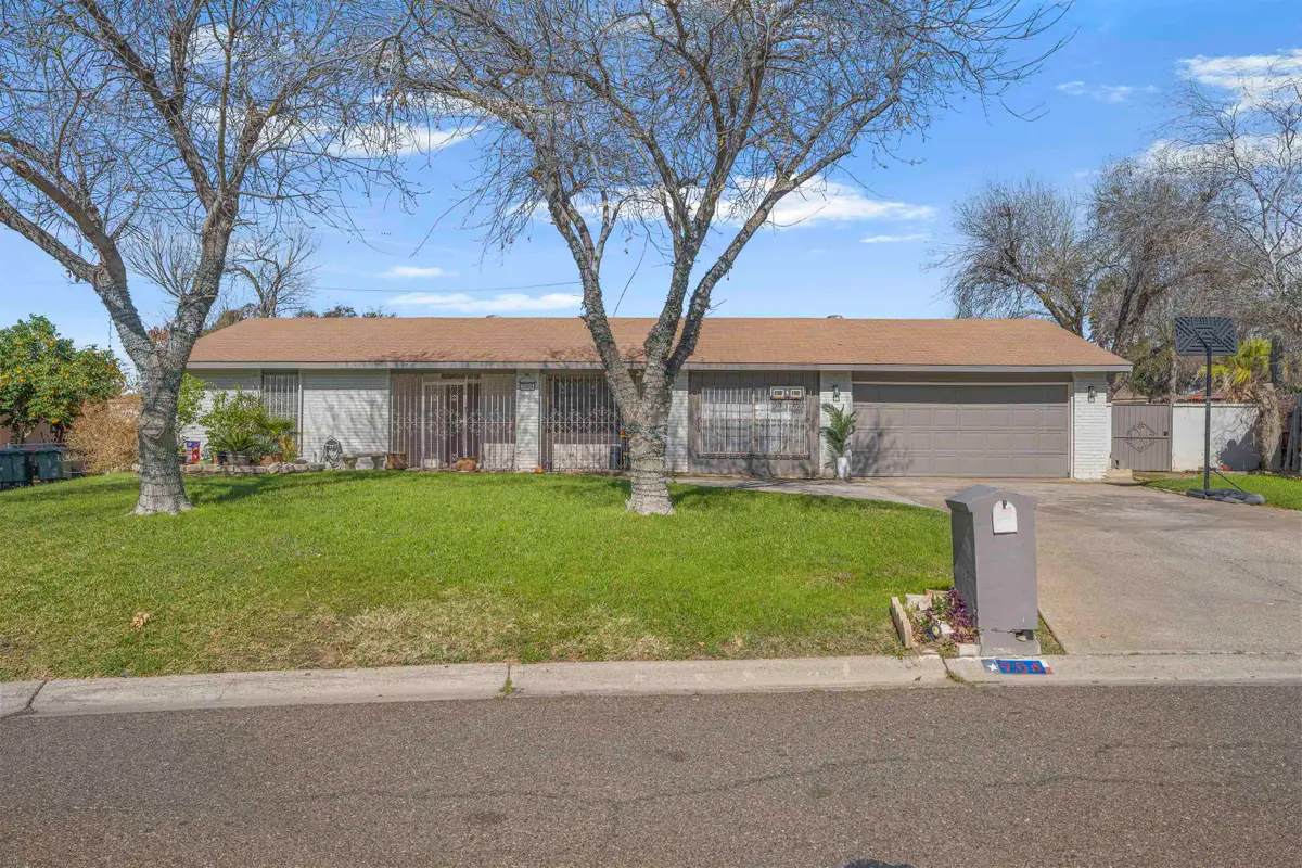 904 Laurel Dr, Laredo, TX 78045 - #1