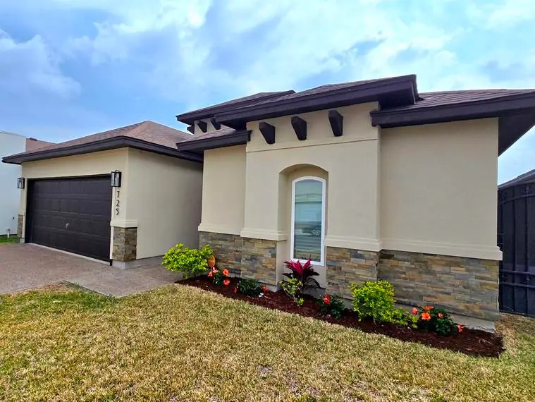 725 Cavatina Dr., Laredo, TX 78045 - #2