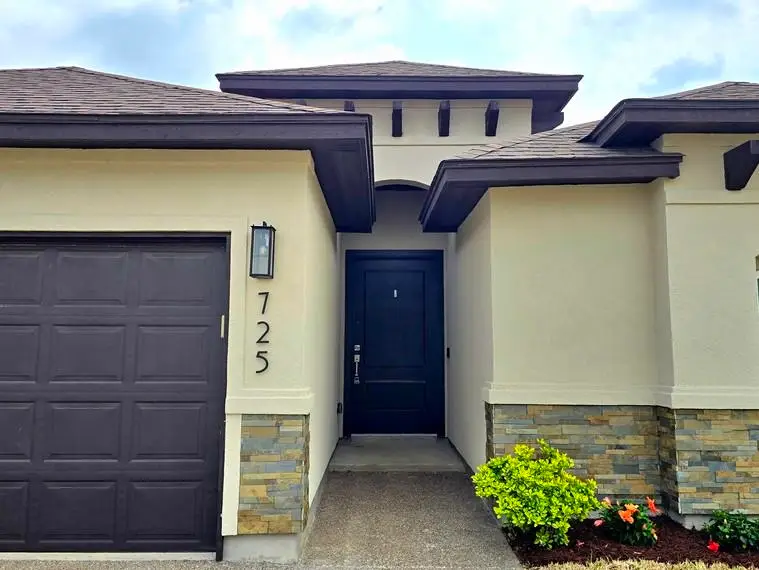 725 Cavatina Dr., Laredo, TX 78045 - #3