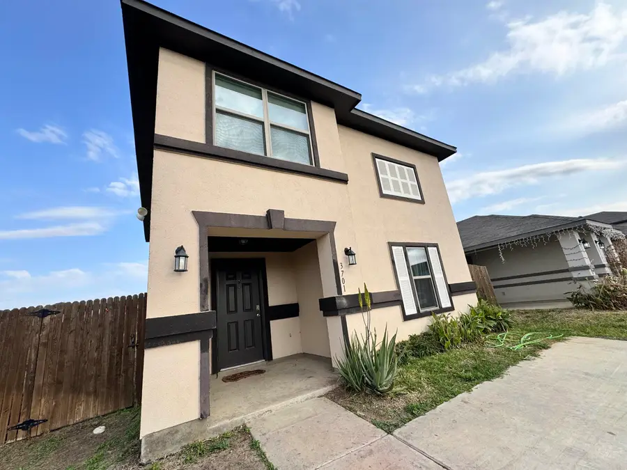 3701 Jaime Martin, Laredo, TX 78046 - #3