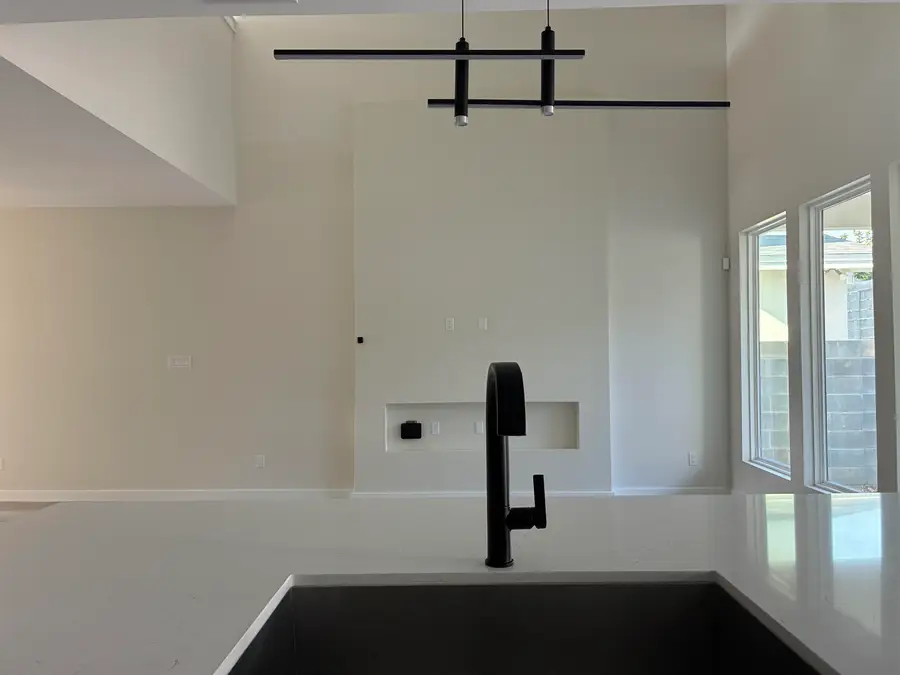 7515 Cresta Bella Street, Laredo, TX 78045 - #3