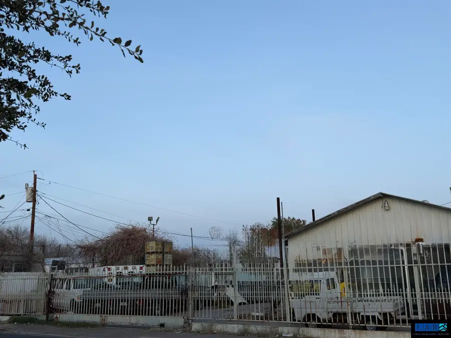 5005 Yeary Ave, Laredo, TX 78041 - #2