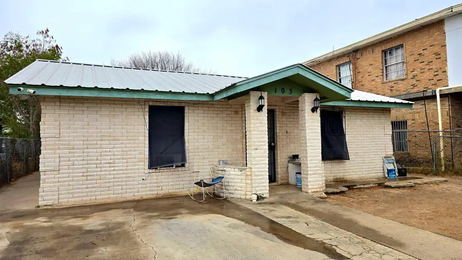 103 Malaga Dr, Laredo, TX 78046 - #3