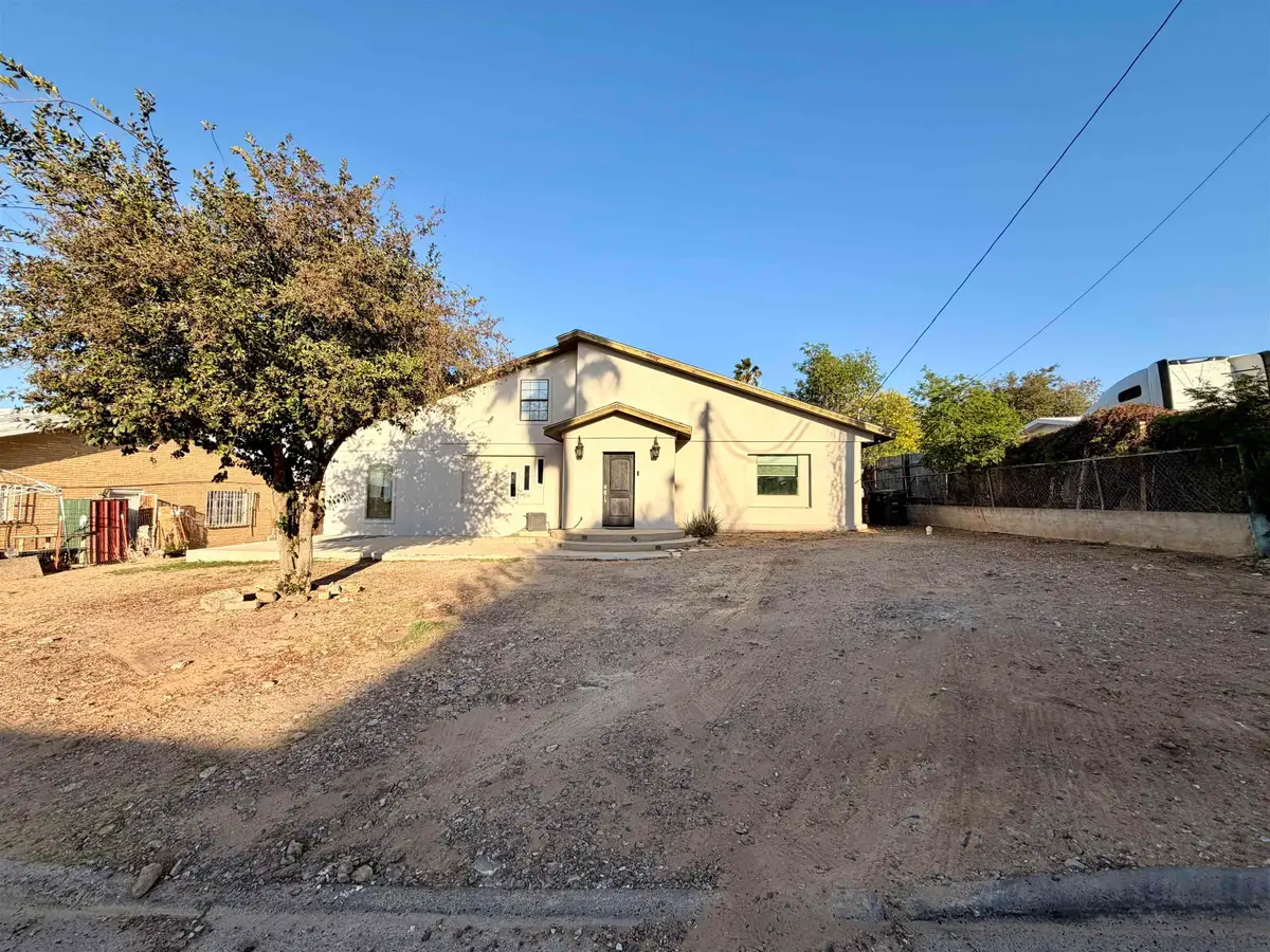 1717 Hendricks Ave, Laredo, TX 78040 - #1